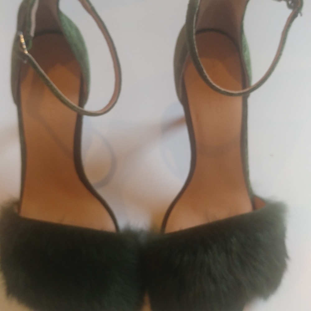 New Halston Heritage Emerald Suede Sandals